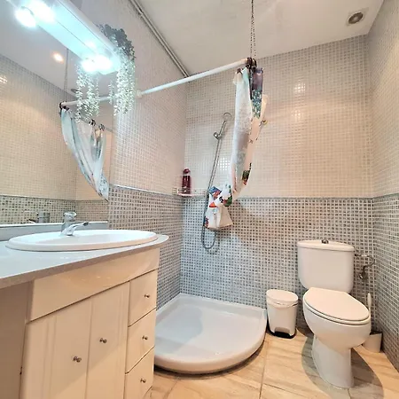 Apartment Con Compartidas L'Hospitalet de Llobregat